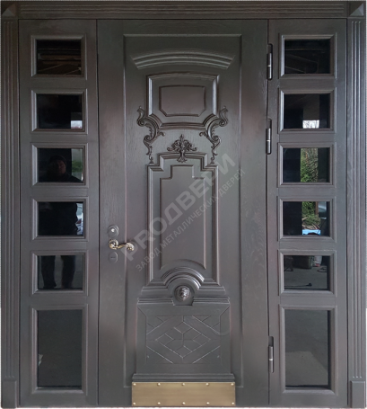 Фотография «Парадная дверь №169»